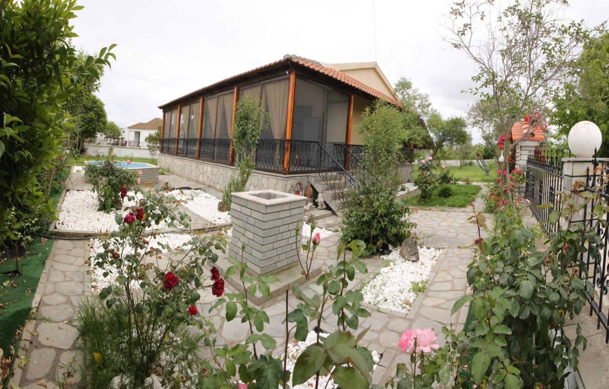 Valsamo Luxury Cottage Chaidefto Exterior photo